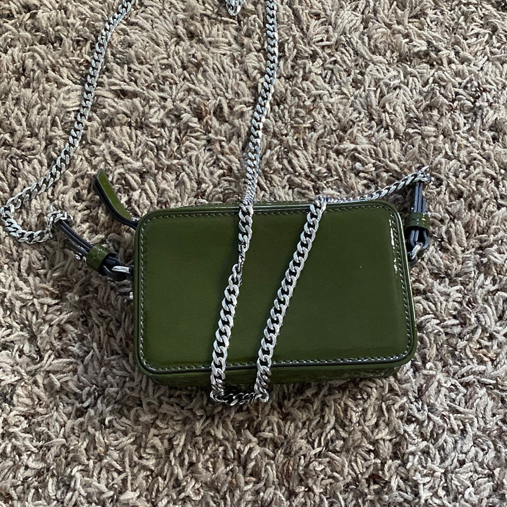 Banana Republic mini patent olive green purse with chain shoulder strap